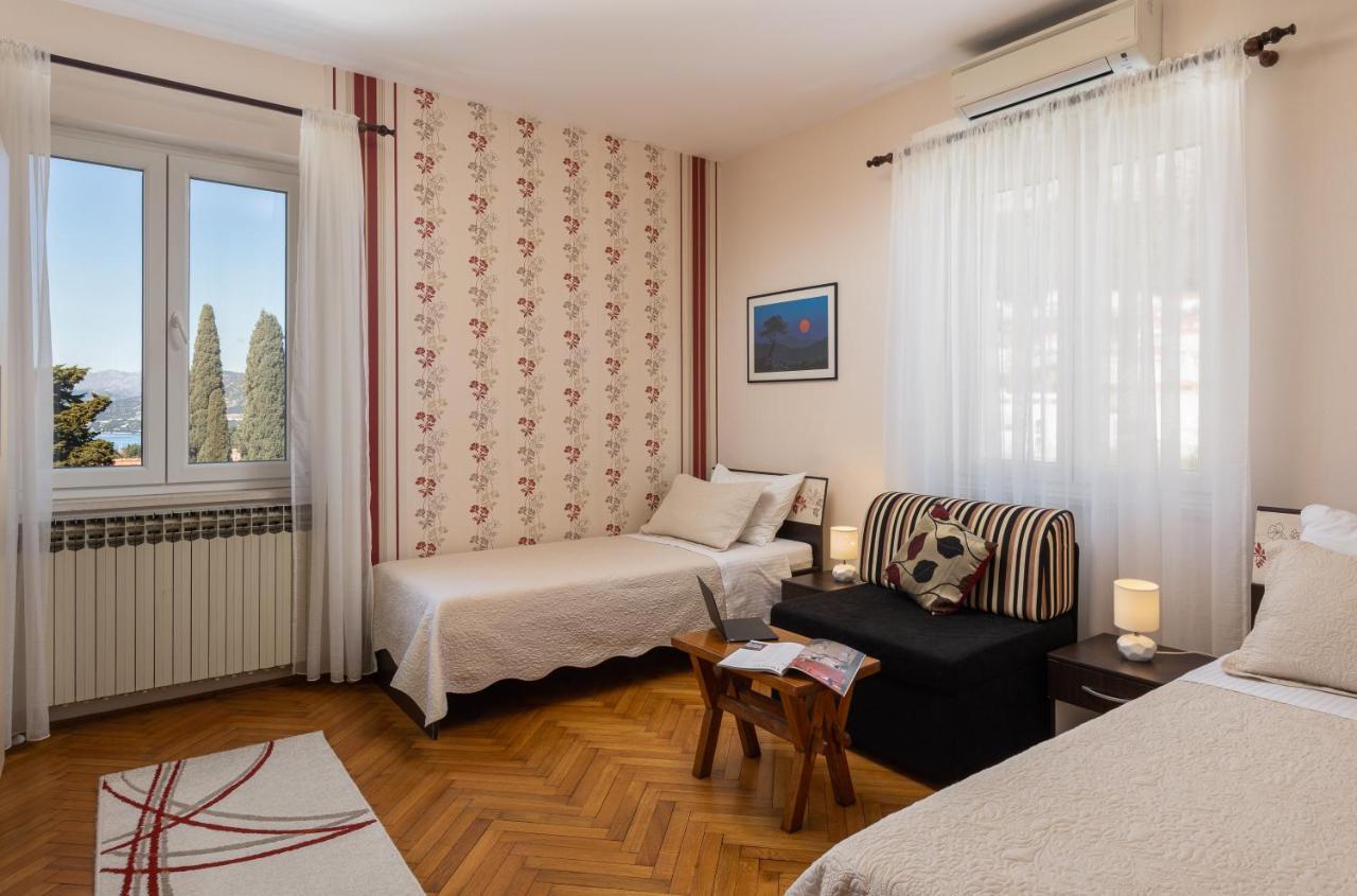 Falkoni Apartment *