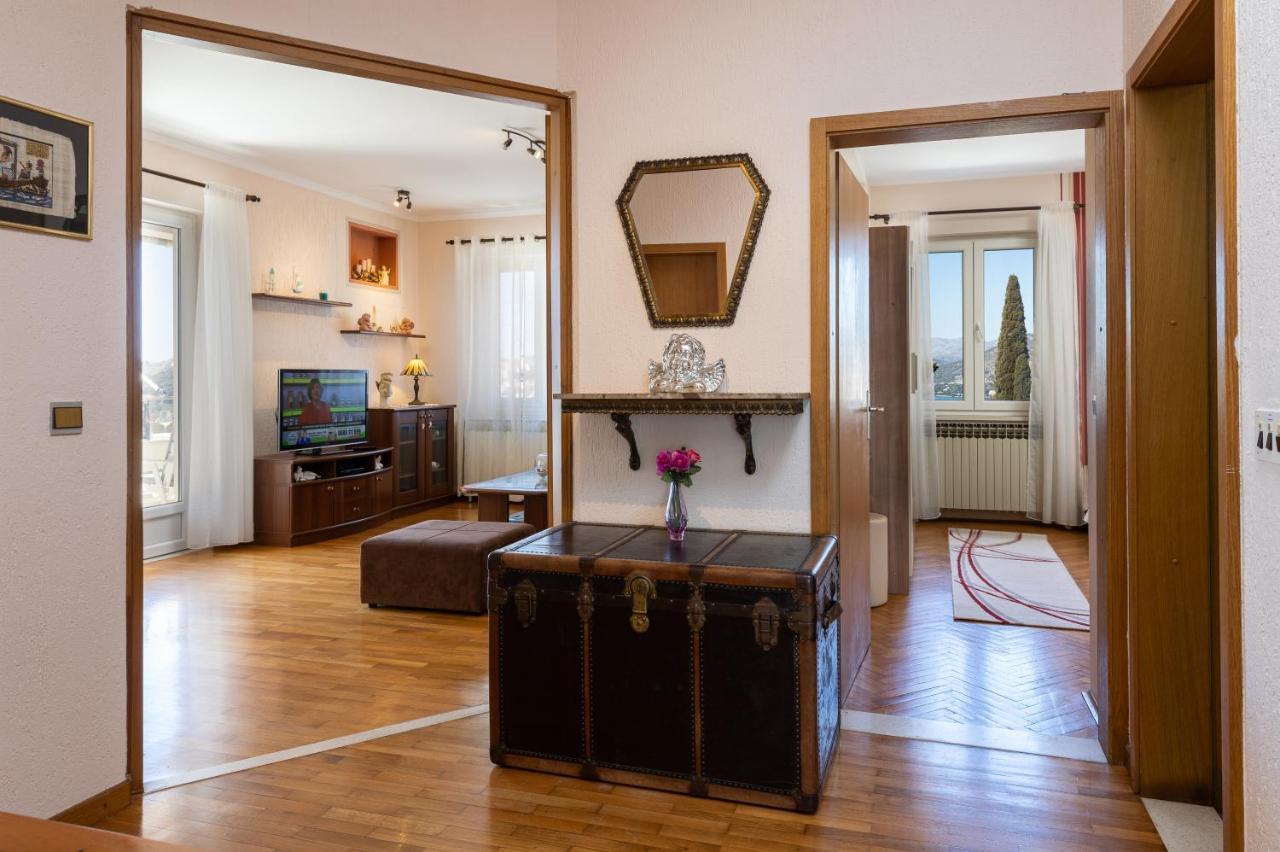 Apartma Falkoni *